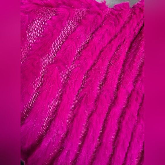 Wilsons Leather Women Soft Rabbit Fur Shawl Poncho Asymmetrical Rhombus Pullover - Picture 7 of 9